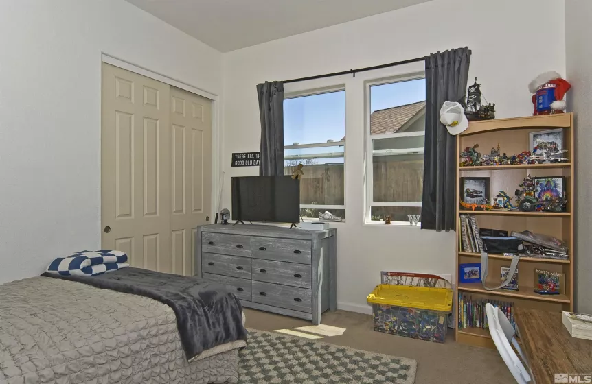 145 Horizon, Sparks, Nevada 89441, 4 Bedrooms Bedrooms, ,3 BathroomsBathrooms,Residential,Residential,Horizon,250006172