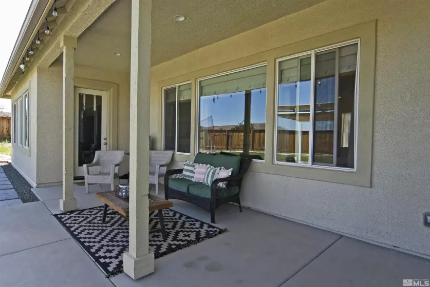 145 Horizon, Sparks, Nevada 89441, 4 Bedrooms Bedrooms, ,3 BathroomsBathrooms,Residential,Residential,Horizon,250006172