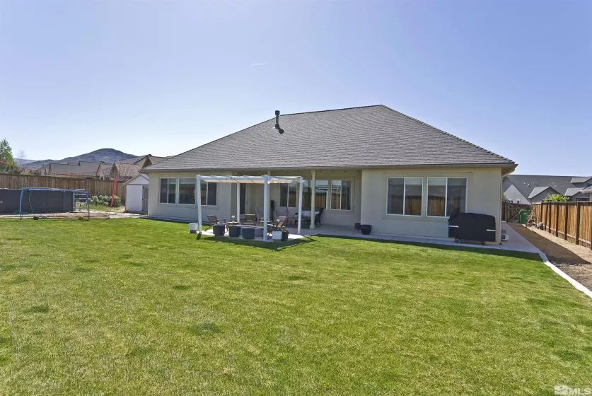 145 Horizon, Sparks, Nevada 89441, 4 Bedrooms Bedrooms, ,3 BathroomsBathrooms,Residential,Residential,Horizon,250006172