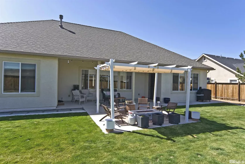 145 Horizon, Sparks, Nevada 89441, 4 Bedrooms Bedrooms, ,3 BathroomsBathrooms,Residential,Residential,Horizon,250006172