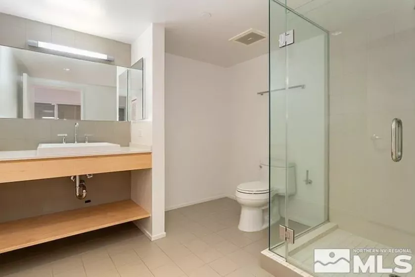 255 Sierra, Reno, Nevada 89501, ,1 BathroomBathrooms,Residential,Residential,Sierra,240007205