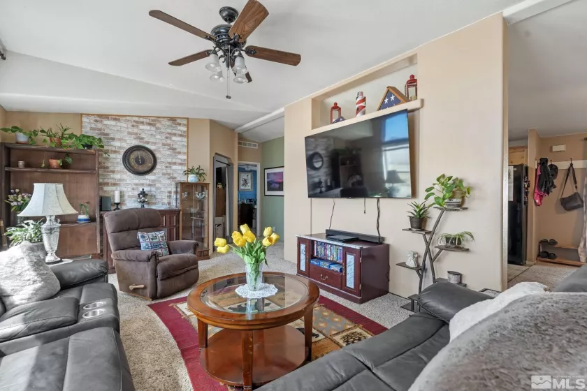 16 Ludington, Yerington, Nevada 89447, 3 Bedrooms Bedrooms, ,2 BathroomsBathrooms,Residential,Residential,Ludington,250004592
