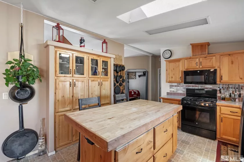 16 Ludington, Yerington, Nevada 89447, 3 Bedrooms Bedrooms, ,2 BathroomsBathrooms,Residential,Residential,Ludington,250004592