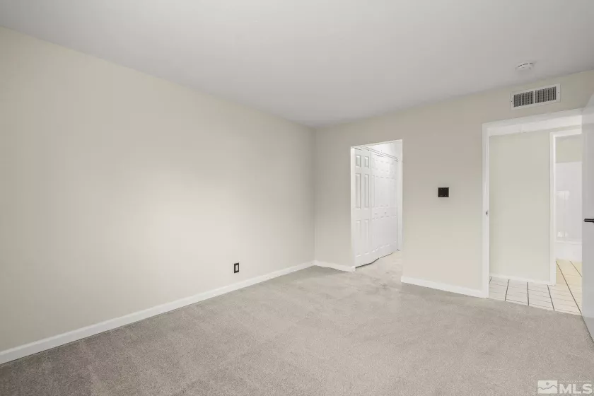 2955 Lakeside, Reno, Nevada 89509, 2 Bedrooms Bedrooms, ,2 BathroomsBathrooms,Residential,Residential,Lakeside,240015657
