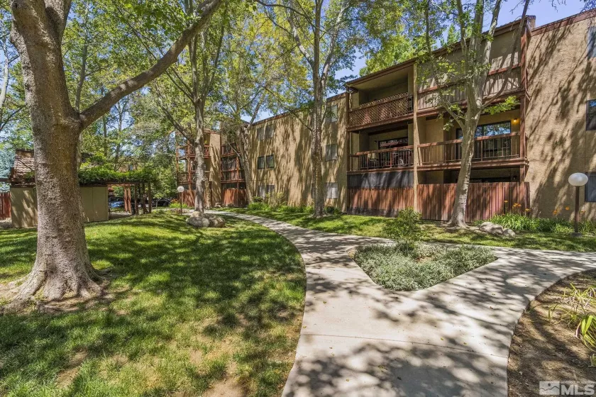 2955 Lakeside, Reno, Nevada 89509, 2 Bedrooms Bedrooms, ,2 BathroomsBathrooms,Residential,Residential,Lakeside,240015657