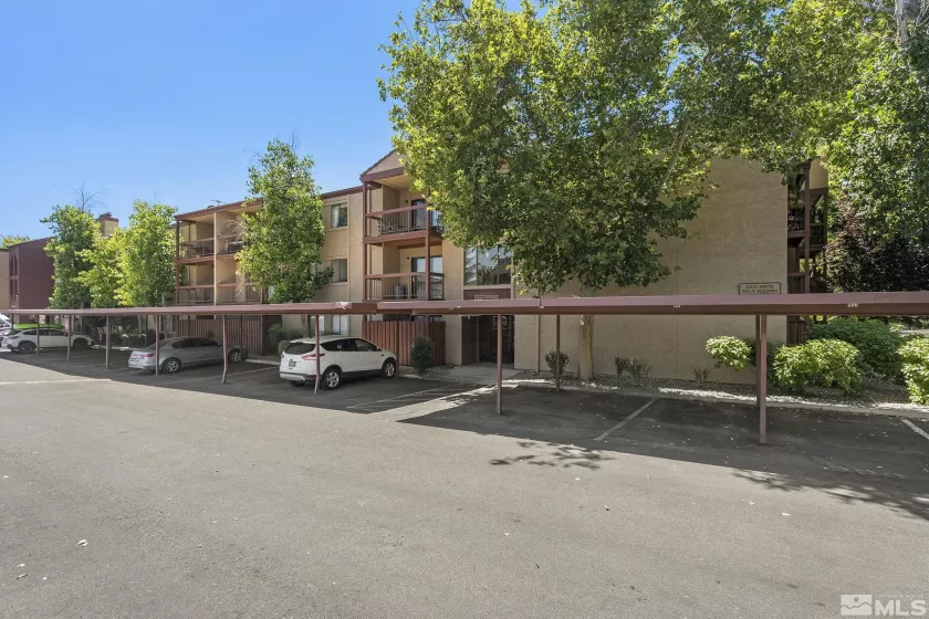 2955 Lakeside, Reno, Nevada 89509, 2 Bedrooms Bedrooms, ,2 BathroomsBathrooms,Residential,Residential,Lakeside,240015657