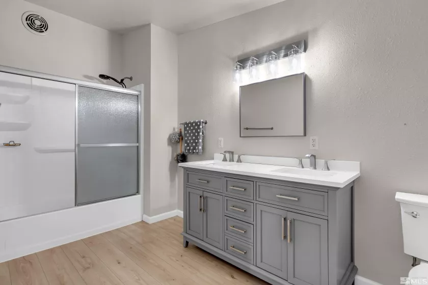 1615 Keystone, Reno, Nevada 89503, 3 Bedrooms Bedrooms, ,2 BathroomsBathrooms,Residential,Residential,Keystone,250006130