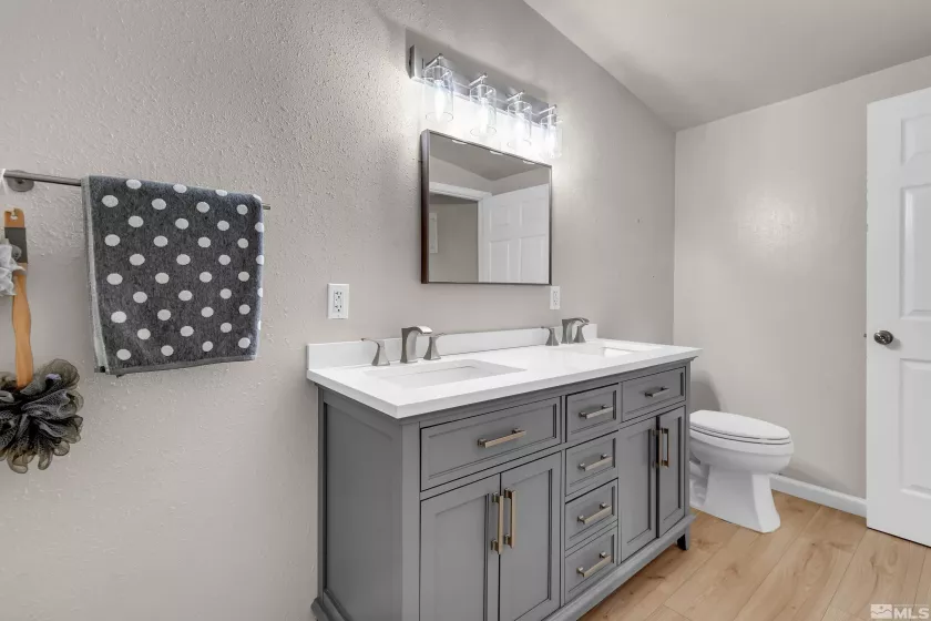 1615 Keystone, Reno, Nevada 89503, 3 Bedrooms Bedrooms, ,2 BathroomsBathrooms,Residential,Residential,Keystone,250006130
