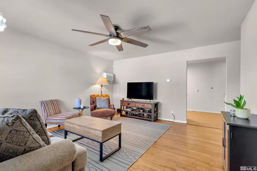 1615 Keystone, Reno, Nevada 89503, 3 Bedrooms Bedrooms, ,2 BathroomsBathrooms,Residential,Residential,Keystone,250006130