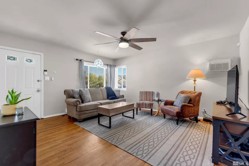1615 Keystone, Reno, Nevada 89503, 3 Bedrooms Bedrooms, ,2 BathroomsBathrooms,Residential,Residential,Keystone,250006130