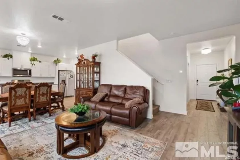 9113 Sturgeon Moon, Reno, Nevada 89506, 4 Bedrooms Bedrooms, ,3 BathroomsBathrooms,Residential,Residential,Sturgeon Moon,250006137