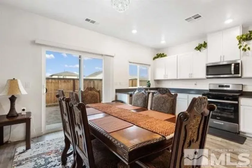 9113 Sturgeon Moon, Reno, Nevada 89506, 4 Bedrooms Bedrooms, ,3 BathroomsBathrooms,Residential,Residential,Sturgeon Moon,250006137