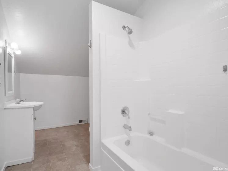 1701 Hunter, Reno, Nevada 89509, 4 Bedrooms Bedrooms, ,3 BathroomsBathrooms,Residential,Residential,Hunter,250006143