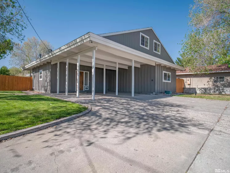 1701 Hunter, Reno, Nevada 89509, 4 Bedrooms Bedrooms, ,3 BathroomsBathrooms,Residential,Residential,Hunter,250006143