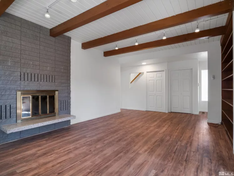 1701 Hunter, Reno, Nevada 89509, 4 Bedrooms Bedrooms, ,3 BathroomsBathrooms,Residential,Residential,Hunter,250006143