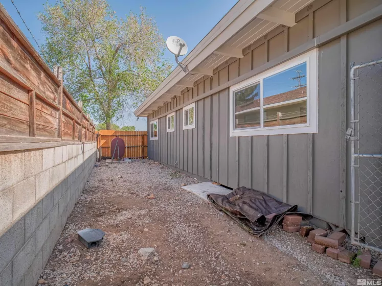 1701 Hunter, Reno, Nevada 89509, 4 Bedrooms Bedrooms, ,3 BathroomsBathrooms,Residential,Residential,Hunter,250006143