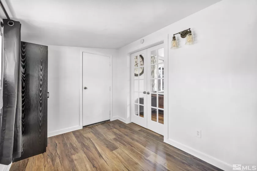 355 Wells, Reno, Nevada 89502, 2 Bedrooms Bedrooms, ,2 BathroomsBathrooms,Residential,Residential,Wells,250006144