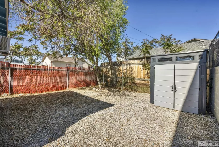355 Wells, Reno, Nevada 89502, 2 Bedrooms Bedrooms, ,2 BathroomsBathrooms,Residential,Residential,Wells,250006144