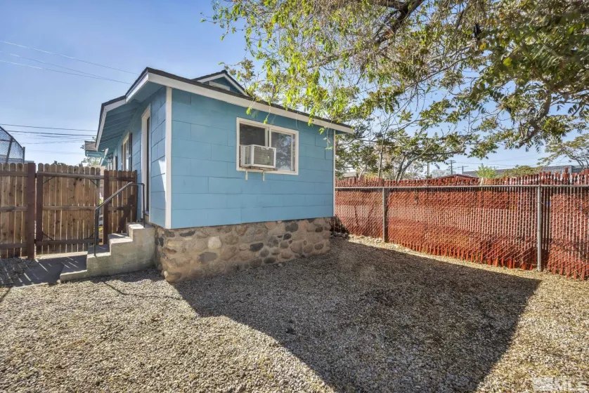 355 Wells, Reno, Nevada 89502, 2 Bedrooms Bedrooms, ,2 BathroomsBathrooms,Residential,Residential,Wells,250006144
