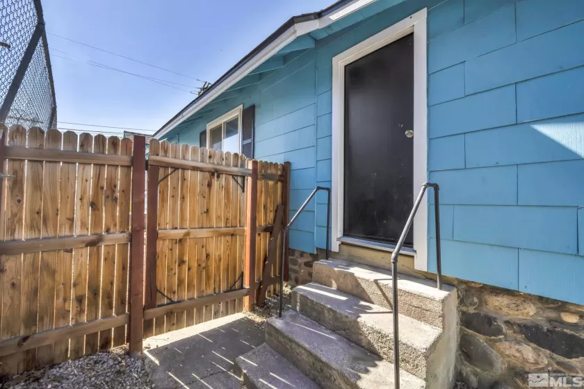 355 Wells, Reno, Nevada 89502, 2 Bedrooms Bedrooms, ,2 BathroomsBathrooms,Residential,Residential,Wells,250006144