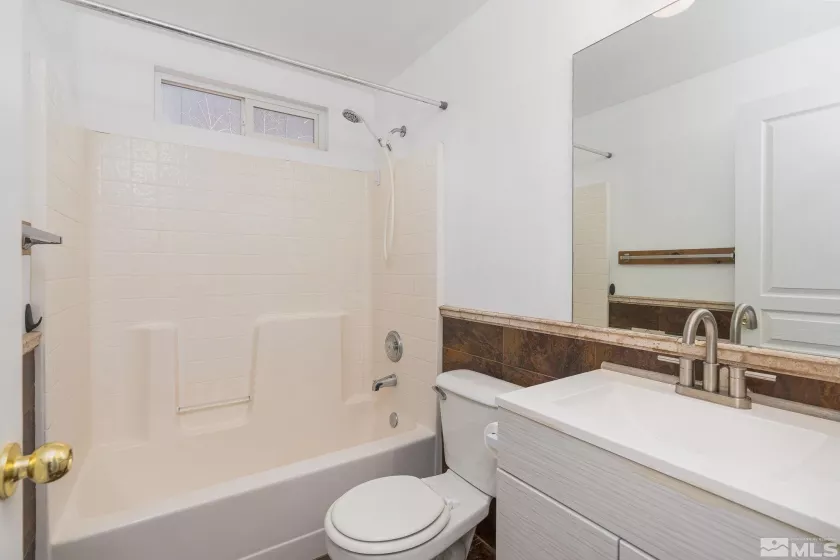 1552 Reese River, Fernley, Nevada 89408, 3 Bedrooms Bedrooms, ,2 BathroomsBathrooms,Residential,Residential,Reese River,250001570