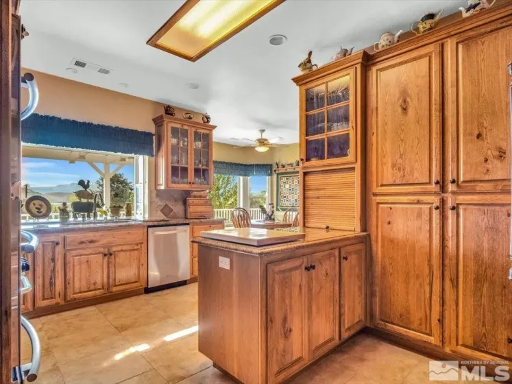 2034 Comstock, Gardnerville, Nevada 89410, 3 Bedrooms Bedrooms, ,4 BathroomsBathrooms,Residential,Residential,Comstock,240010392