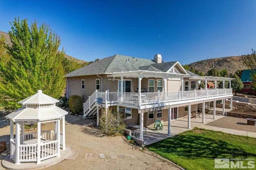 2034 Comstock, Gardnerville, Nevada 89410, 3 Bedrooms Bedrooms, ,4 BathroomsBathrooms,Residential,Residential,Comstock,240010392