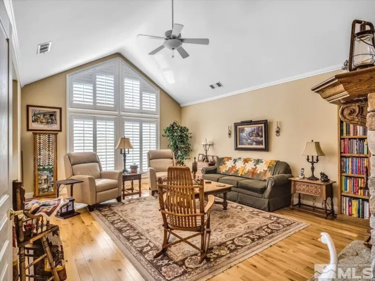 2034 Comstock, Gardnerville, Nevada 89410, 3 Bedrooms Bedrooms, ,4 BathroomsBathrooms,Residential,Residential,Comstock,240010392