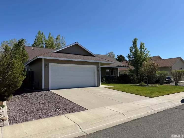 980 Sunview, Carson City, Nevada 89705, 3 Bedrooms Bedrooms, ,2 BathroomsBathrooms,Residential,Residential,Sunview,250006154