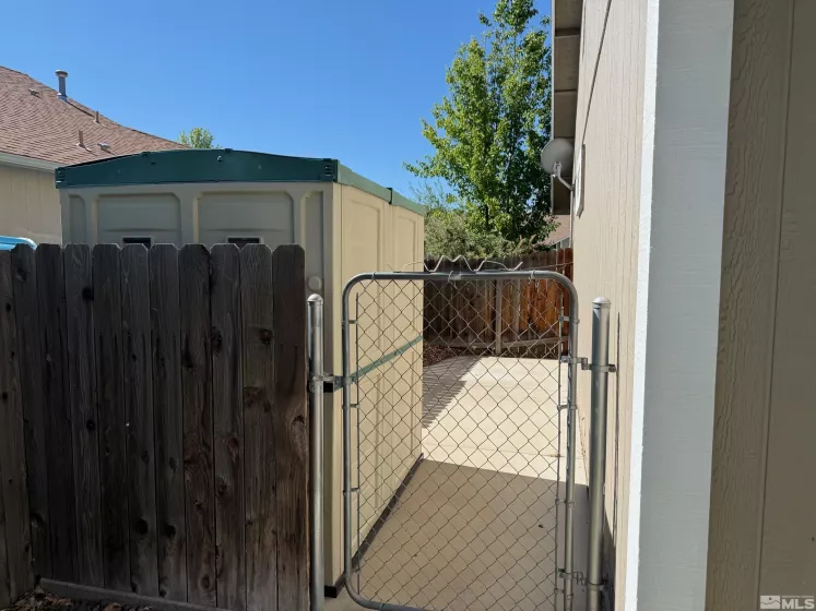 980 Sunview, Carson City, Nevada 89705, 3 Bedrooms Bedrooms, ,2 BathroomsBathrooms,Residential,Residential,Sunview,250006154