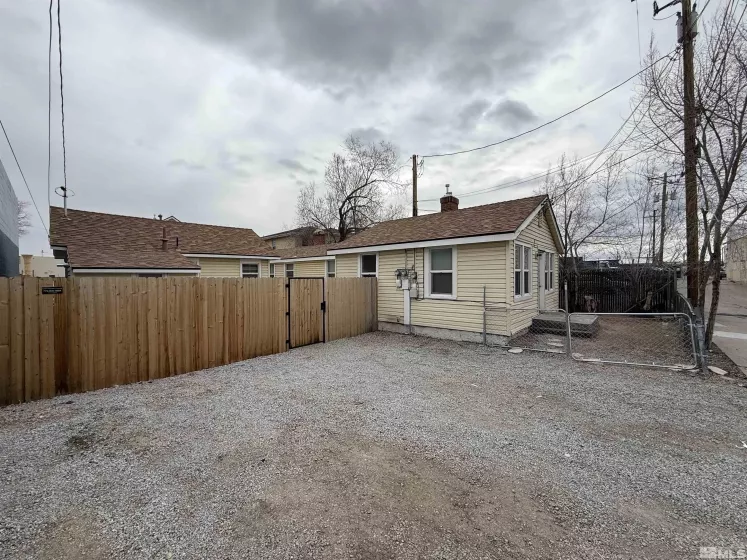 519 Elko, Reno, Nevada 89512, ,Commercial Sale,Residential,Elko,250004448