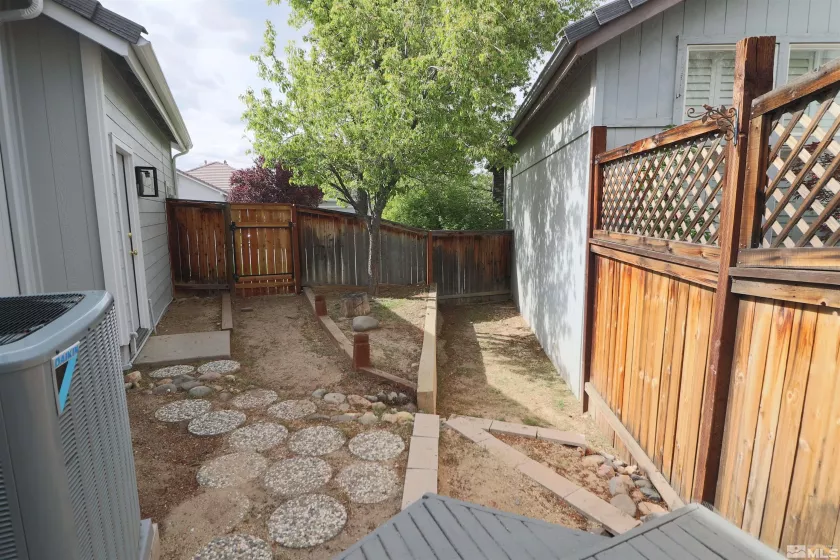 690 Caughlin, Reno, Nevada 89519, 2 Bedrooms Bedrooms, ,2 BathroomsBathrooms,Residential Lease,Manufactured,Caughlin,250006163