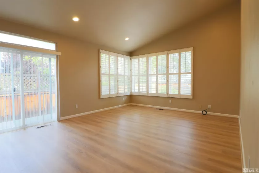 690 Caughlin, Reno, Nevada 89519, 2 Bedrooms Bedrooms, ,2 BathroomsBathrooms,Residential Lease,Manufactured,Caughlin,250006163