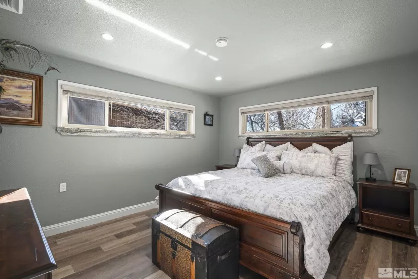 930 Spanish Springs, Sparks, Nevada 89434, 5 Bedrooms Bedrooms, ,9 BathroomsBathrooms,Residential,Residential,Spanish Springs,250006171