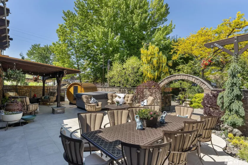 930 Spanish Springs, Sparks, Nevada 89434, 5 Bedrooms Bedrooms, ,9 BathroomsBathrooms,Residential,Residential,Spanish Springs,250006171