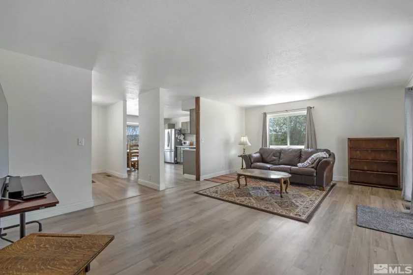 10605 Osage, Reno, Nevada 89508, 3 Bedrooms Bedrooms, ,2 BathroomsBathrooms,Residential,Residential,Osage,250006174
