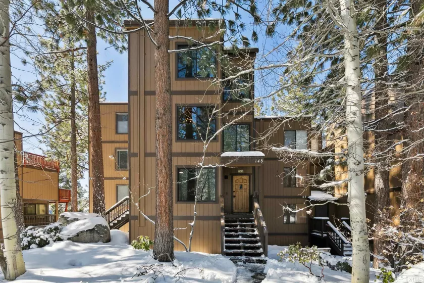 148 Holly, Stateline, Nevada 89449, 3 Bedrooms Bedrooms, ,4 BathroomsBathrooms,Residential,Residential,Holly,250003721