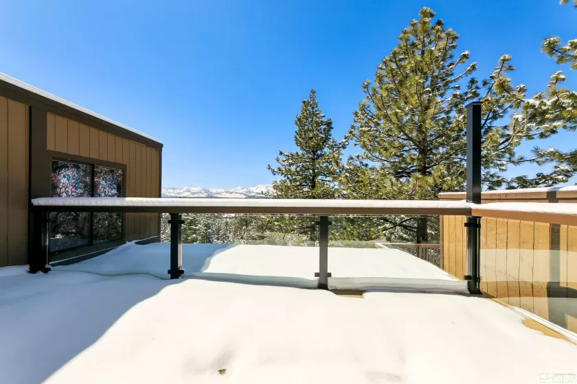 148 Holly, Stateline, Nevada 89449, 3 Bedrooms Bedrooms, ,4 BathroomsBathrooms,Residential,Residential,Holly,250003721