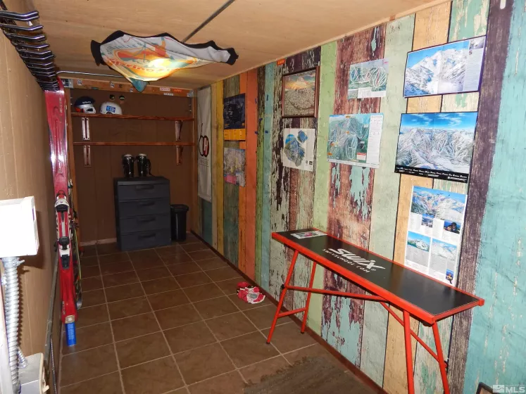 148 Holly, Stateline, Nevada 89449, 3 Bedrooms Bedrooms, ,4 BathroomsBathrooms,Residential,Residential,Holly,250003721
