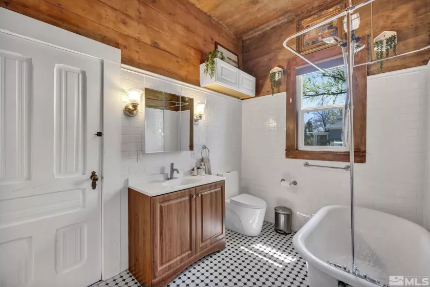 1558 First, Minden, Nevada 89423, 3 Bedrooms Bedrooms, ,3 BathroomsBathrooms,Residential,Residential,First,250006176
