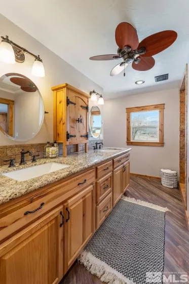 215 Ring, Dayton, Nevada 89403, 2 Bedrooms Bedrooms, ,2 BathroomsBathrooms,Residential,Residential,Ring,250006175