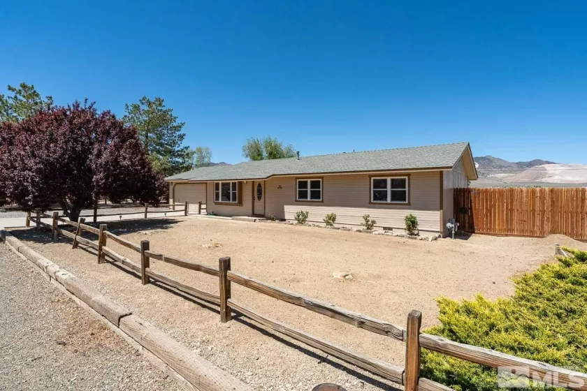 215 Ring, Dayton, Nevada 89403, 2 Bedrooms Bedrooms, ,2 BathroomsBathrooms,Residential,Residential,Ring,250006175