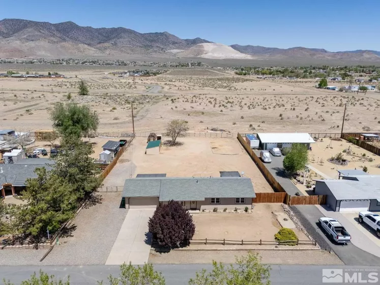 215 Ring, Dayton, Nevada 89403, 2 Bedrooms Bedrooms, ,2 BathroomsBathrooms,Residential,Residential,Ring,250006175