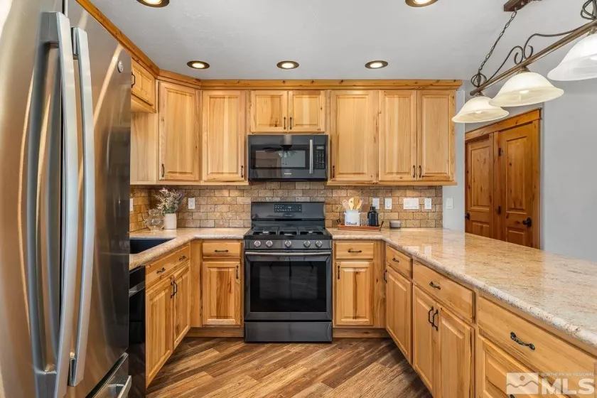 215 Ring, Dayton, Nevada 89403, 2 Bedrooms Bedrooms, ,2 BathroomsBathrooms,Residential,Residential,Ring,250006175