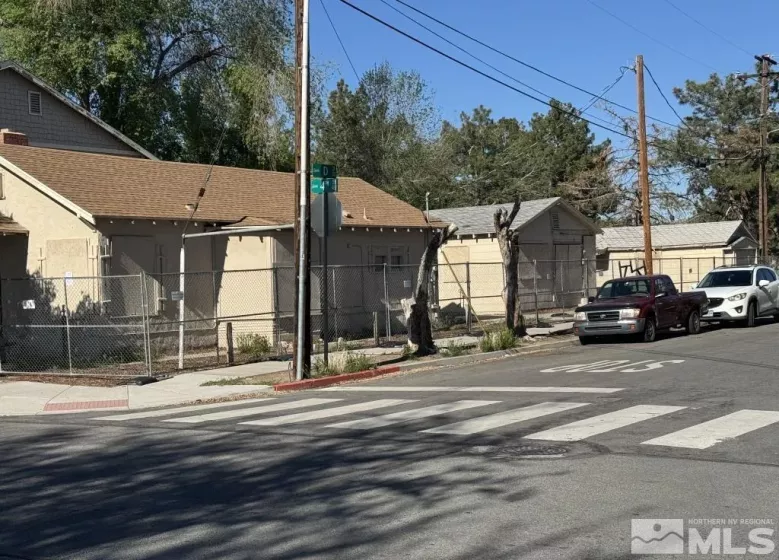 400 4th, Sparks, Nevada 89431, ,Residential Income,Residential,4th,250006177