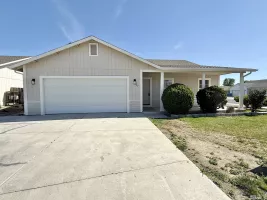 387 Colorado, Fallon, Nevada 89406, 3 Bedrooms Bedrooms, ,2 BathroomsBathrooms,Residential,Residential,Colorado,250006184