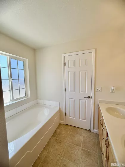 387 Colorado, Fallon, Nevada 89406, 3 Bedrooms Bedrooms, ,2 BathroomsBathrooms,Residential,Residential,Colorado,250006184