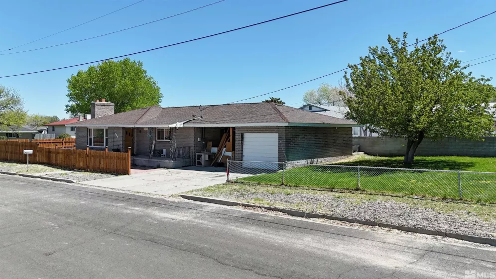 100 Pleasant, Winnemucca, Nevada 89445, 5 Bedrooms Bedrooms, ,2 BathroomsBathrooms,Residential,Residential,Pleasant,250006182