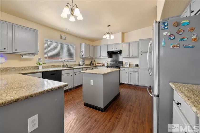 17357 Bear Lake, Reno, Nevada 89508, 3 Bedrooms Bedrooms, ,2 BathroomsBathrooms,Residential,Residential,Bear Lake,250006185