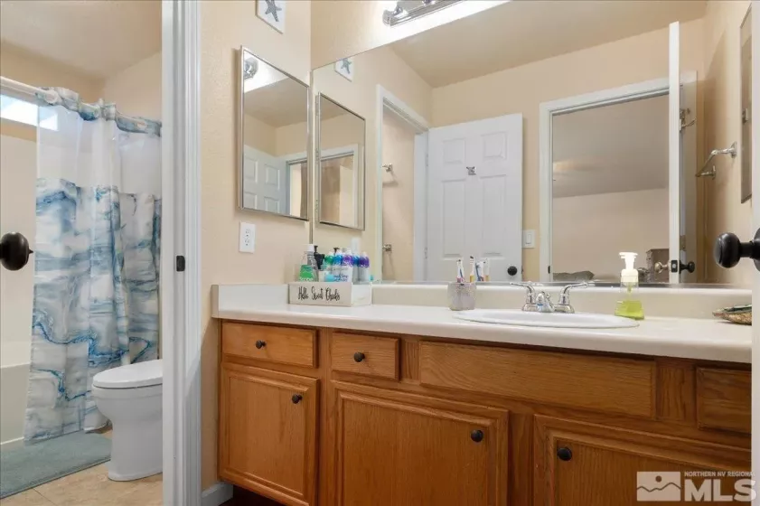 17357 Bear Lake, Reno, Nevada 89508, 3 Bedrooms Bedrooms, ,2 BathroomsBathrooms,Residential,Residential,Bear Lake,250006185